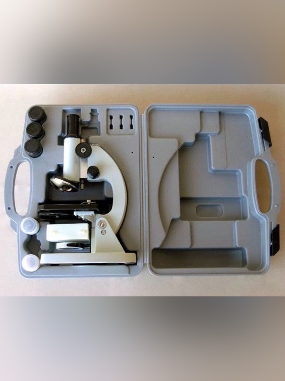 Student Compound Microscope Kit with Carry Case - Light Blue - Picture 5 of 12